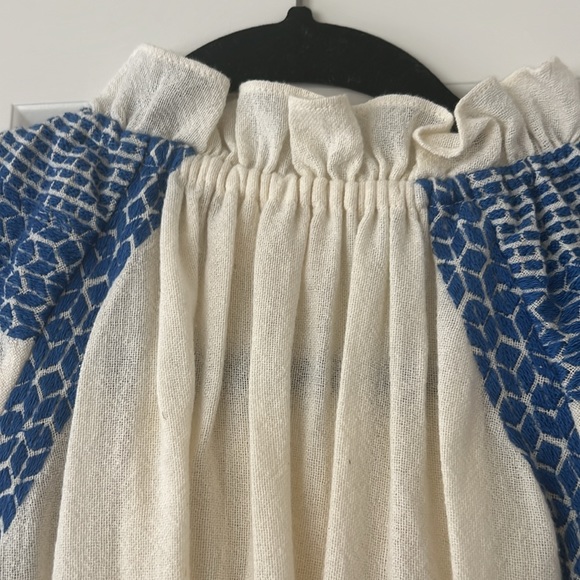 The Coast Brand Kentfield Top in Cream and Blue Embroidery. Like new! One Size. - Picture 5 of 5